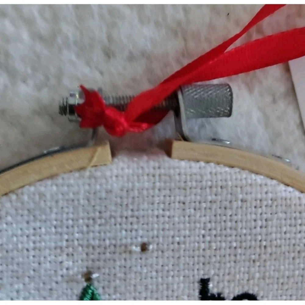 Be‎ Merry Camper Embroidery Hoop Ornament Crochet 5